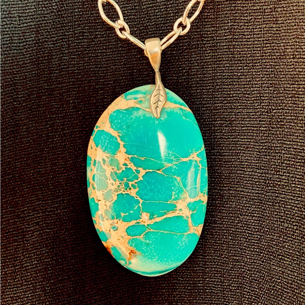 Marine agate pendant, Sterling chain & clasp.